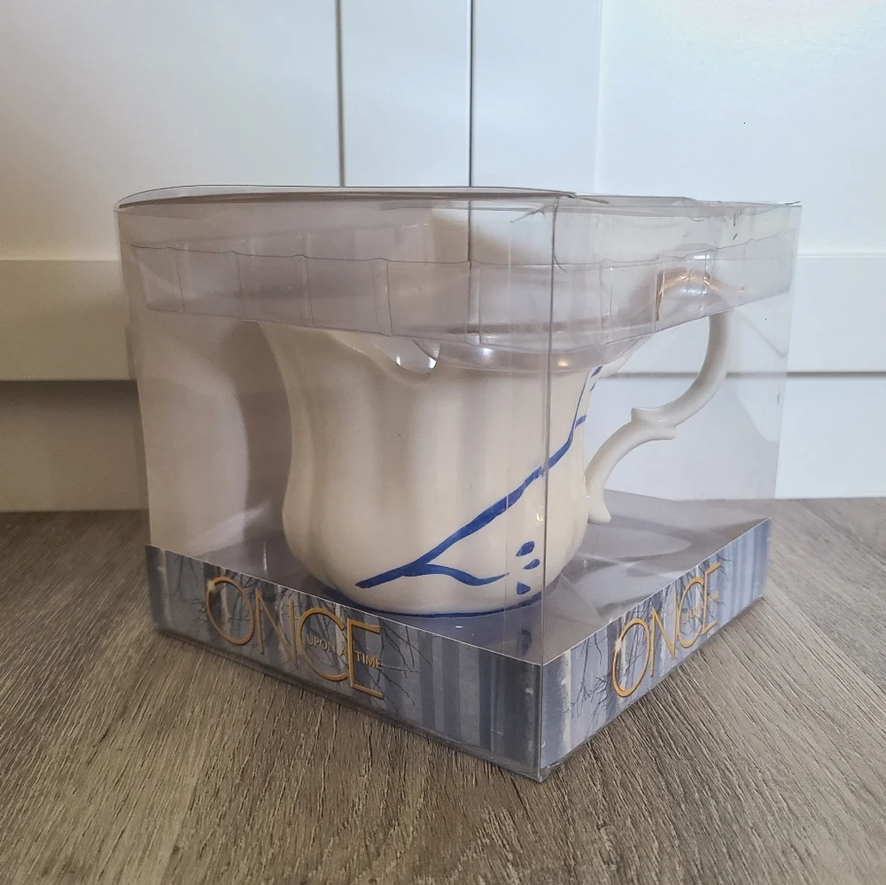 Once Upon A Time Chip Mug - Picture 5 of 8